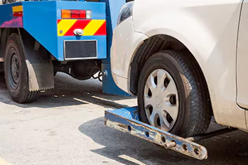 Top-Notch Wheel Lift Towing in Waring, GA